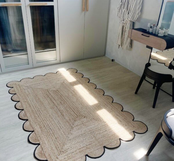 Natural Jute Scallop Rug with Black Trim Scalloped Jute Rug 8x10